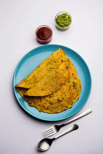 Besan Cheela: A Delicious and Easy-to-Make Indian Dish