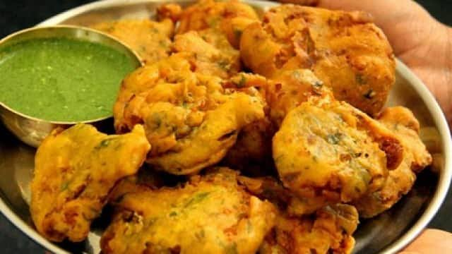 Aalu Pakoras